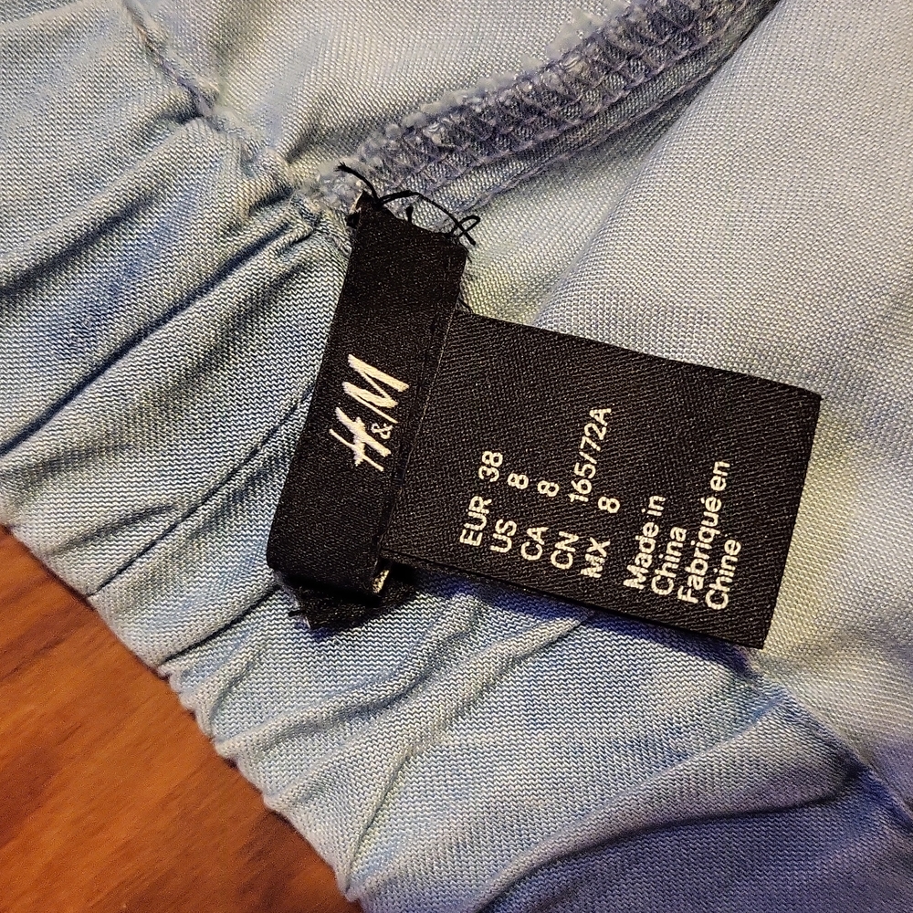 H&M pants - Picture 3 of 3
